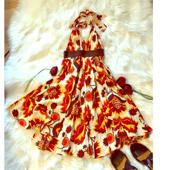 Forever 21 Dresses & Skirts - 💥💥Reduced💥💥Forever 21 floral dress